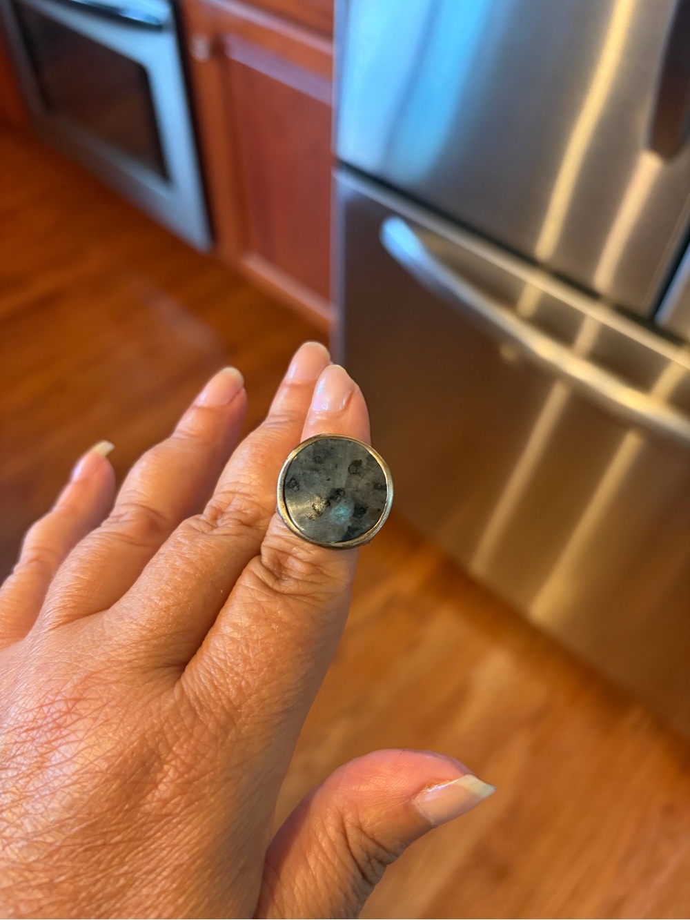 Sterling Silver Round Labradorite Statement Ring - Gray Blue